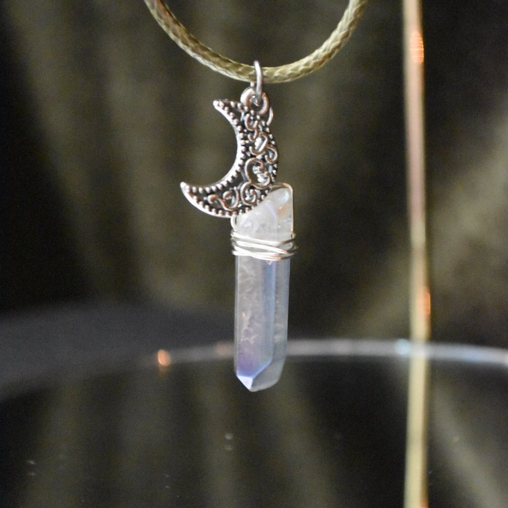 🌈Aura Quarts Crystal - Wire Wrapped Crescent Moon Charm Necklace